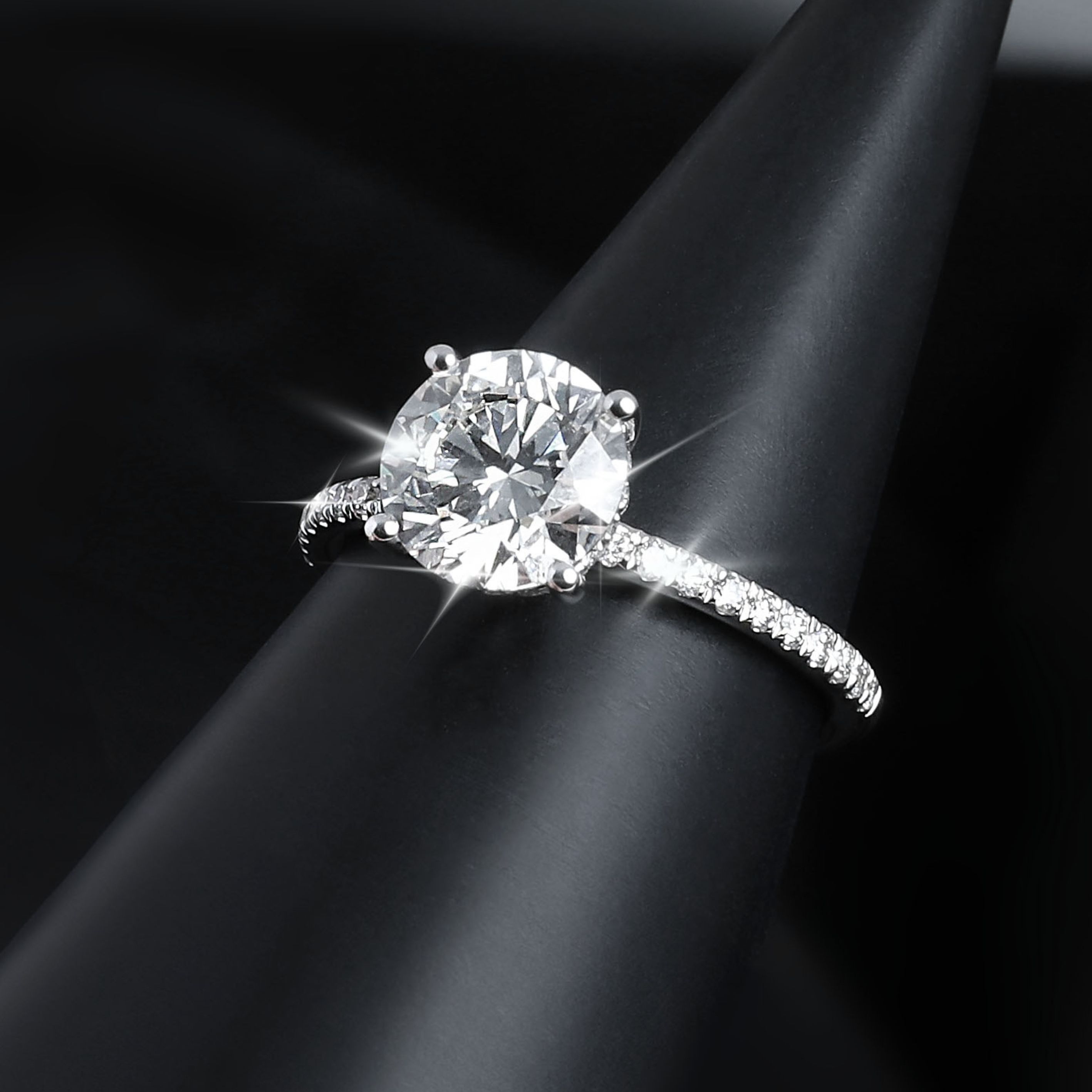 18ct White Gold Real Diamond Lab-Grown Solitaire Ring 2.25ct